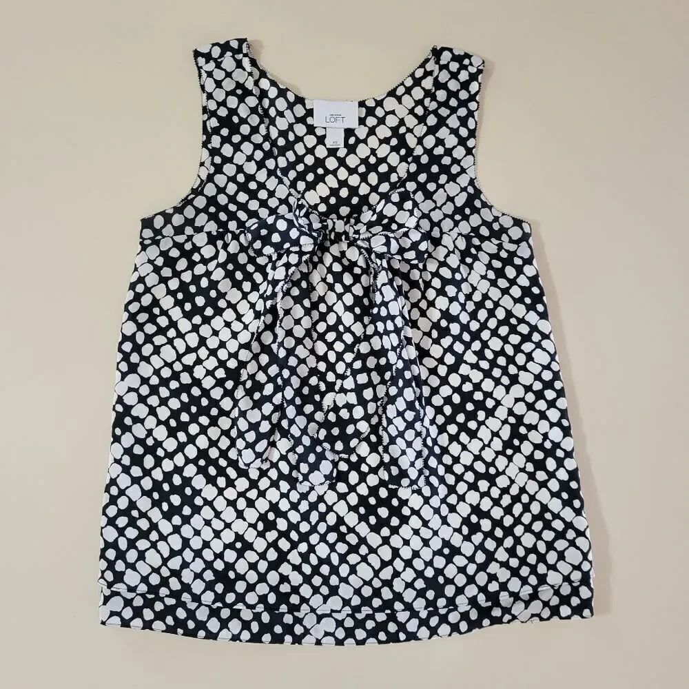 Ann Taylor LOFT Navy and White Tank Top Blouse